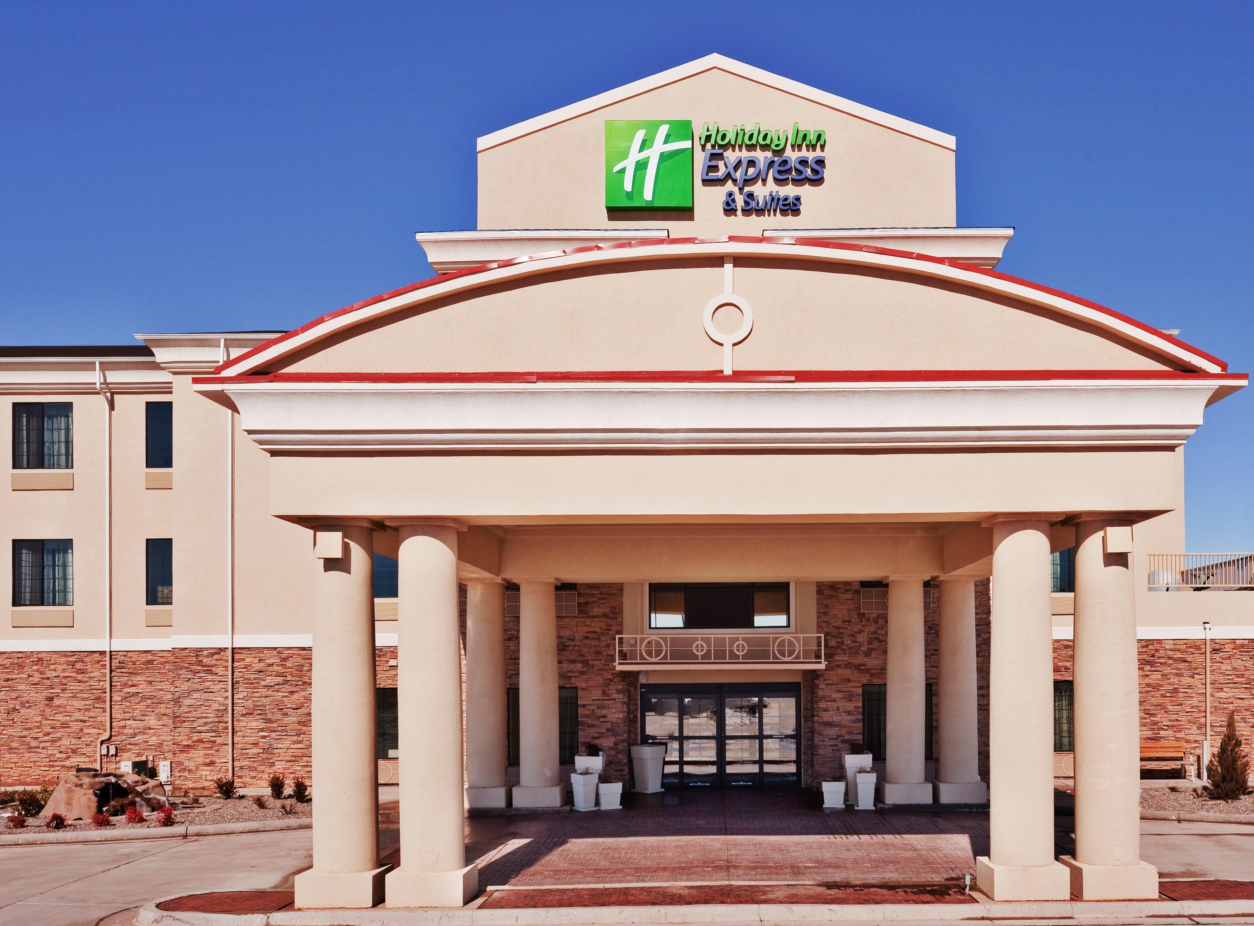 Holiday Inn Express & Suites Clovis By Ihg Exterior foto