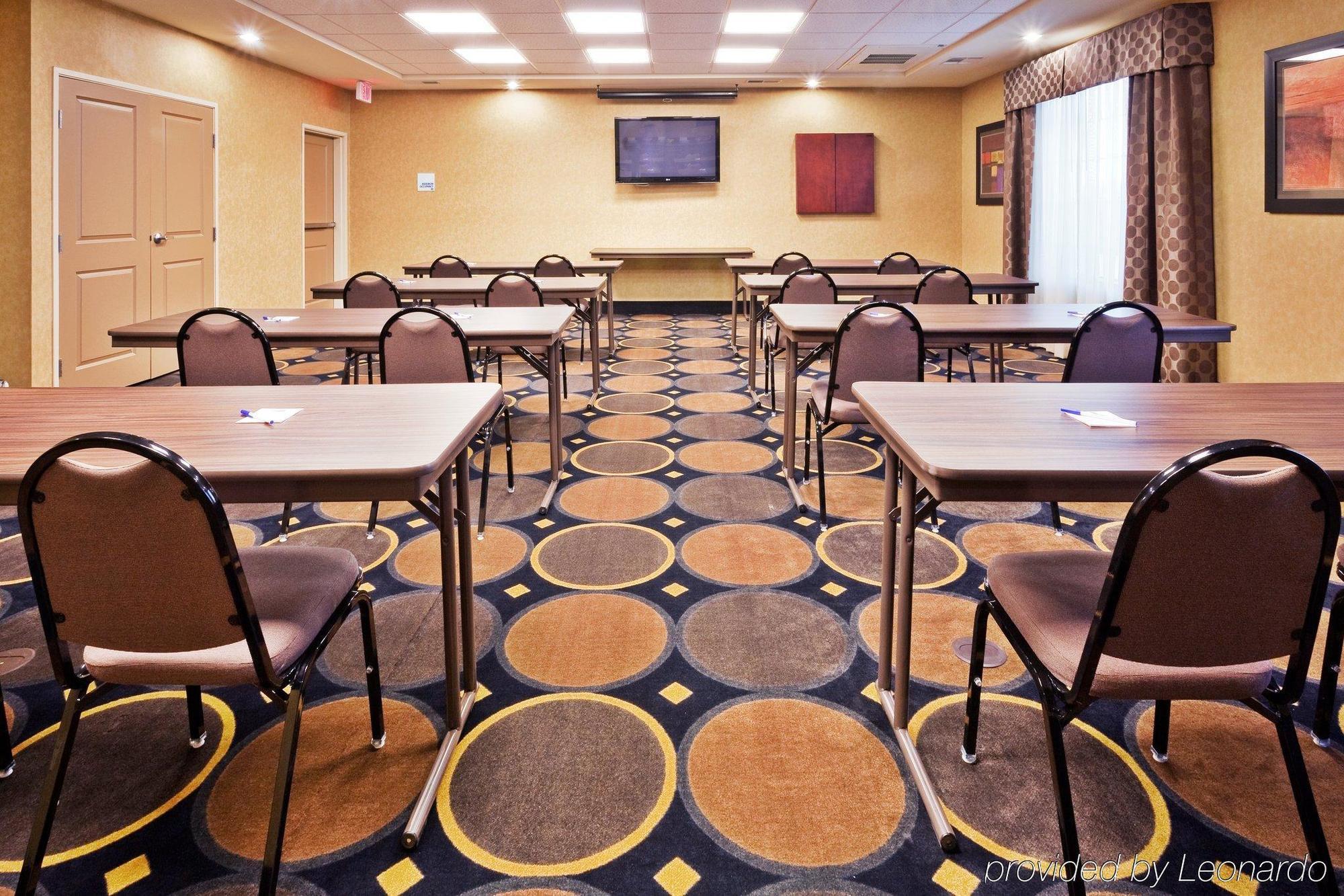 Holiday Inn Express & Suites Clovis By Ihg Facilidades foto